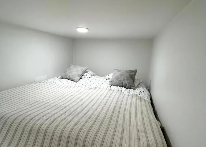 Scandinavian Loft 1br Near Centre